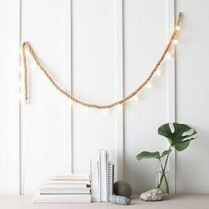 Pottery Barn Teen/ Pottery Barn Rope String Lights BNIB